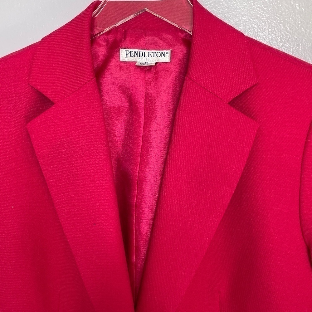 Pendleton 100% Wool Fuchsia Blazer Size 10P - Picture 4 of 12